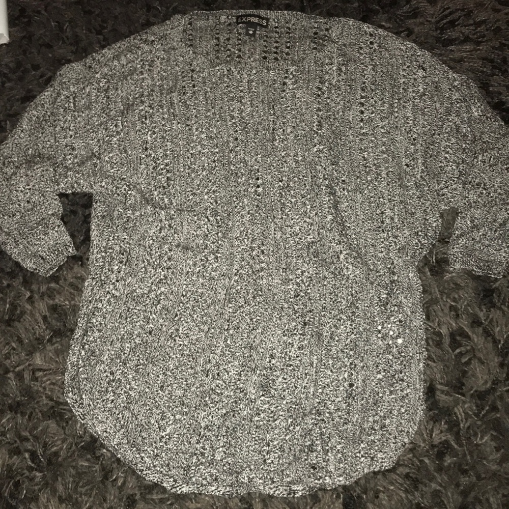 Gray shirt